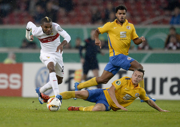 stuttgart-vs-munchen-1860-23h30-ngay-21-10-1