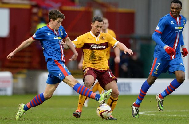 inverness-vs-motherwell-02h45-ngay-29-12-1