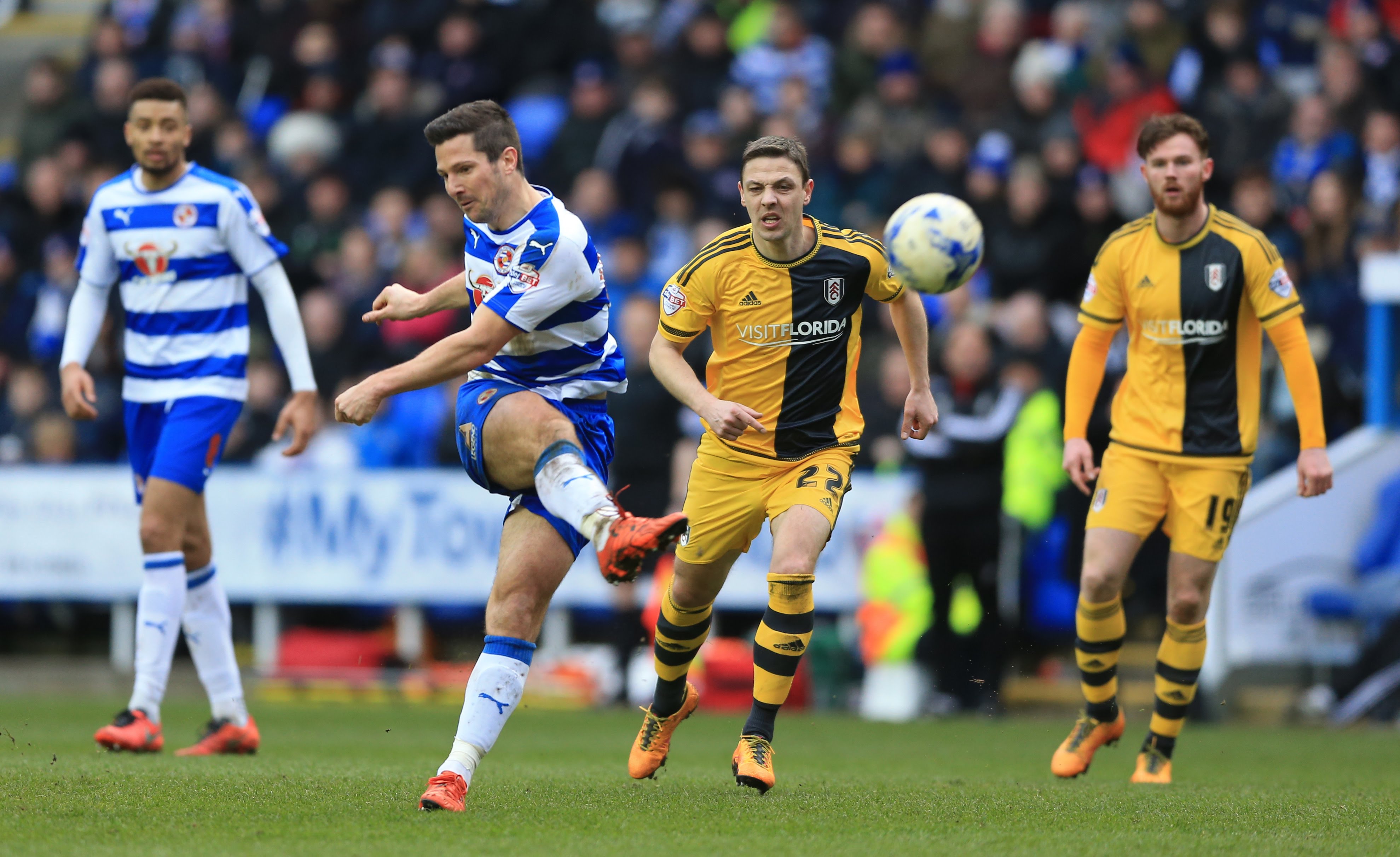 reading-vs-fulham-3h00-ngay-31-12-1